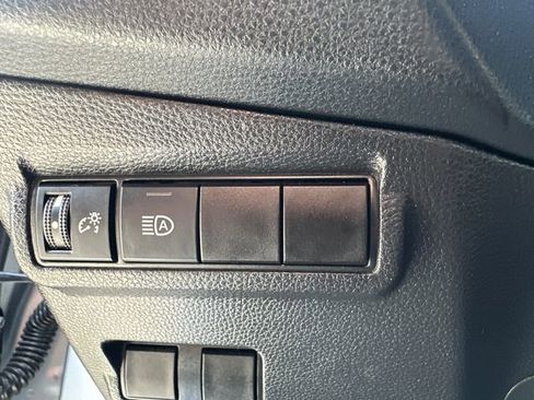 Used 2023 Toyota Corolla Cross LE image 22