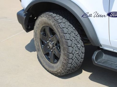 Used 2025 Ford Bronco Outer Banks AWD/4WD image 9