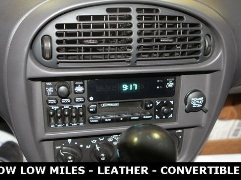 Used 1999 Plymouth Prowler image 22