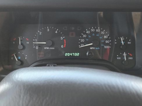 Used 2000 Jeep Wrangler Sahara image 21