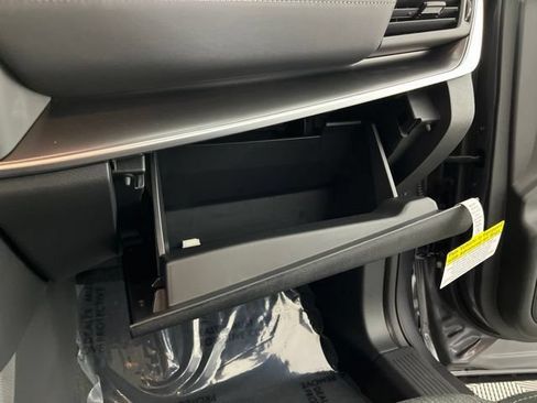 New 2026 Nissan Rogue SV w/ Cold Weather Package FWD image 37