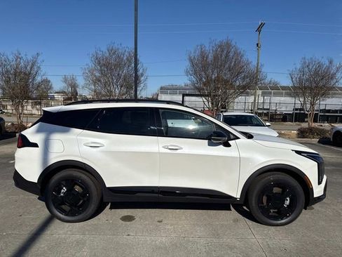 New 2026 Kia Sportage X-Line image 9