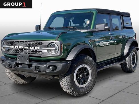 Used 2022 Ford Bronco Badlands image 1