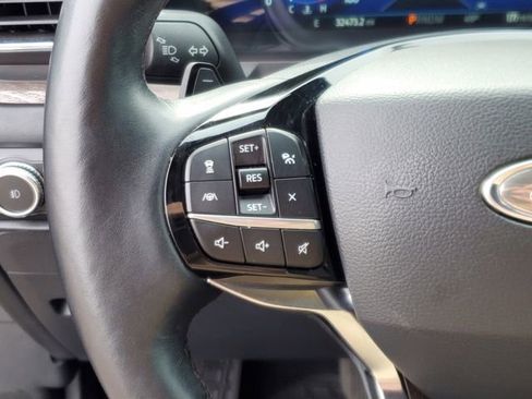 Used 2021 Ford Explorer Platinum w/ Equipment Group 601A image 26