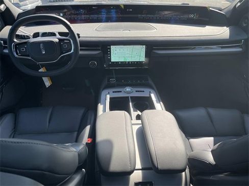 New 2025 Lincoln Navigator Reserve w/ Jet Appearance Package image 15
