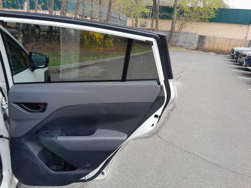 Certified 2024 Subaru Crosstrek 2.0i Premium image 34