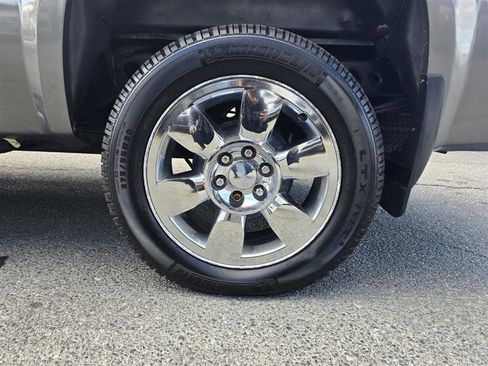 Used 2009 GMC Sierra 1500 SLE w/ Power Pack Plus image 15