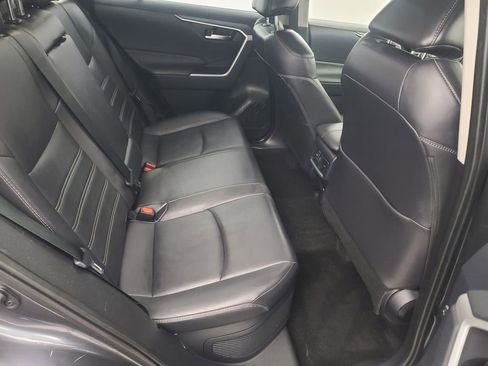 Used 2024 Toyota RAV4 XLE Premium image 17