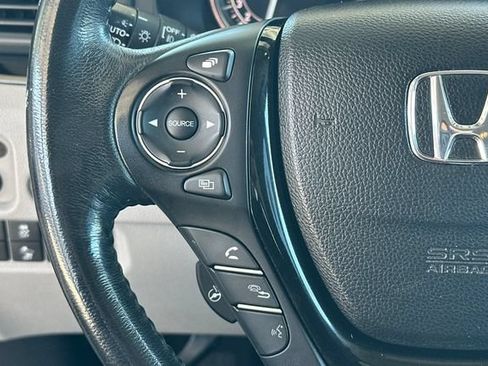 Used 2017 Honda Ridgeline RTL-E image 29