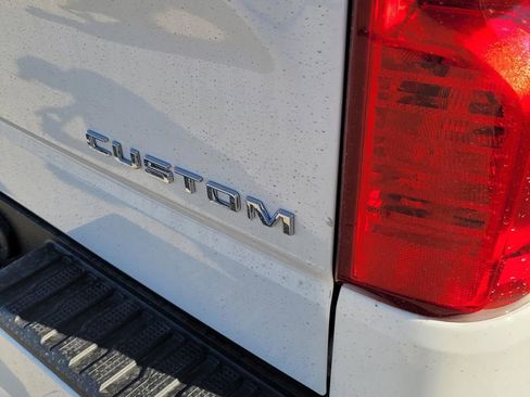 New 2026 Chevrolet Silverado 1500 Custom image 4