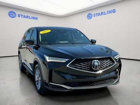 Used 2025 Acura MDX FWD image 11