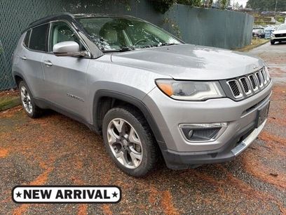 Used 2018 Jeep Compass Limited w/ Navigation Group