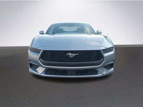 New 2025 Ford Mustang Coupe image 3