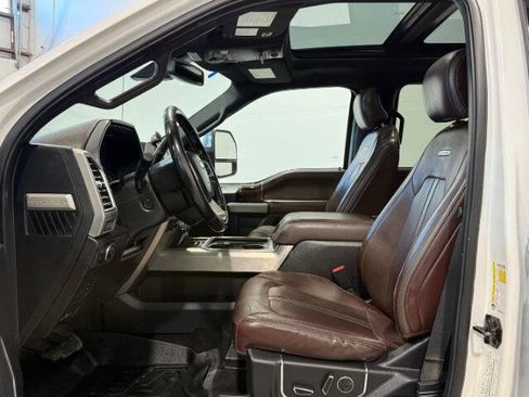 Used 2017 Ford F350 Platinum w/ Platinum Ultimate Package AWD/4WD image 13