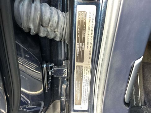 Used 2016 Bentley Continental GT image 27