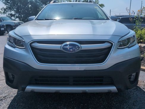 Used 2022 Subaru Outback Limited image 2