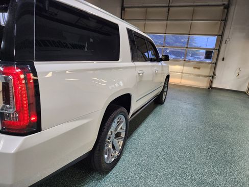 Used 2020 GMC Yukon XL Denali w/ Denali Ultimate Package image 7