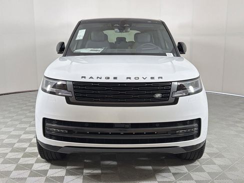 New 2026 Land Rover Range Rover Long Wheelbase SE image 8