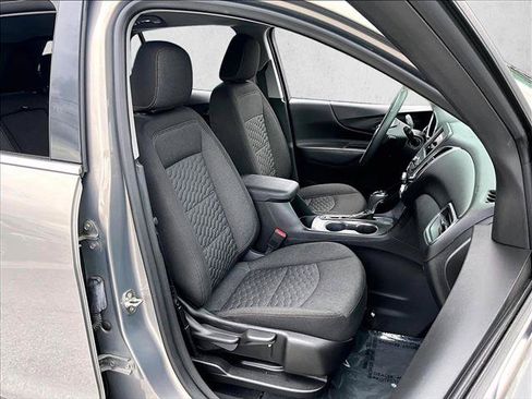 Used 2019 Chevrolet Equinox LT FWD image 9