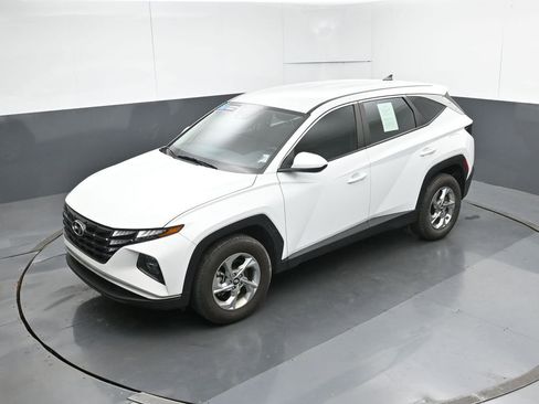 Used 2024 Hyundai Tucson SE image 49