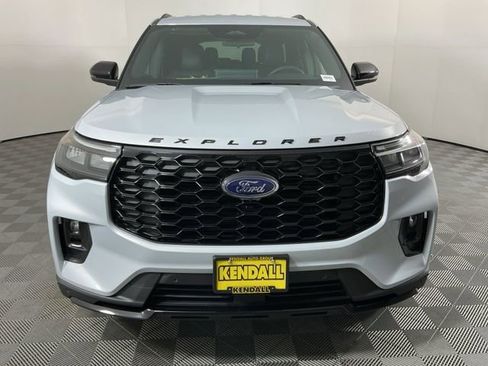 New 2026 Ford Explorer ST-Line AWD/4WD image 2