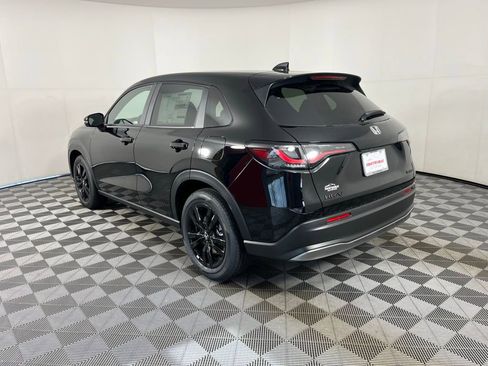 New 2026 Honda HR-V Sport image 12