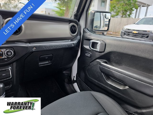 Used 2021 Jeep Wrangler Unlimited Sport AWD/4WD image 9