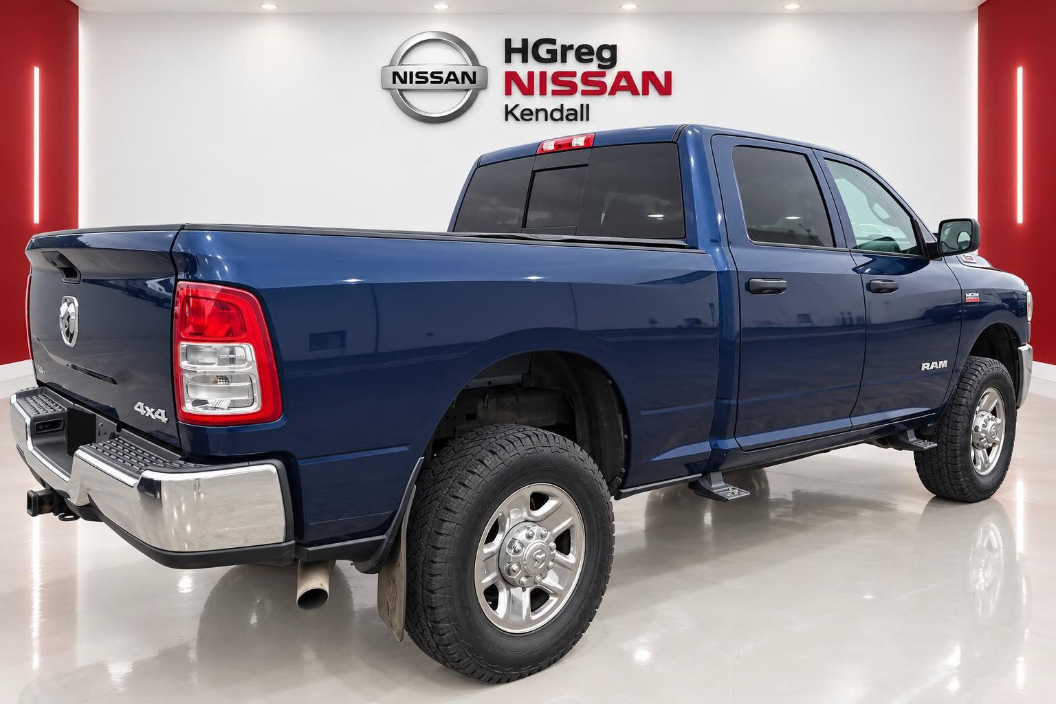 Used 2020 RAM 2500 Tradesman AWD/4WD image 4
