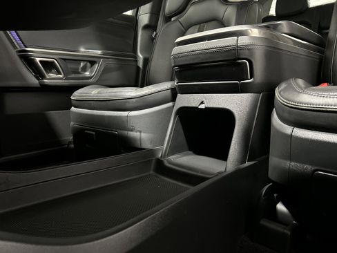 Used 2023 Rivian R1T Adventure image 31