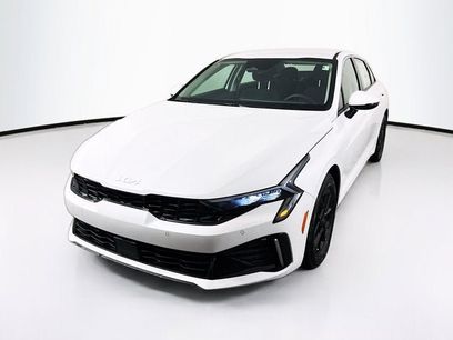 New 2025 Kia K5 LXS