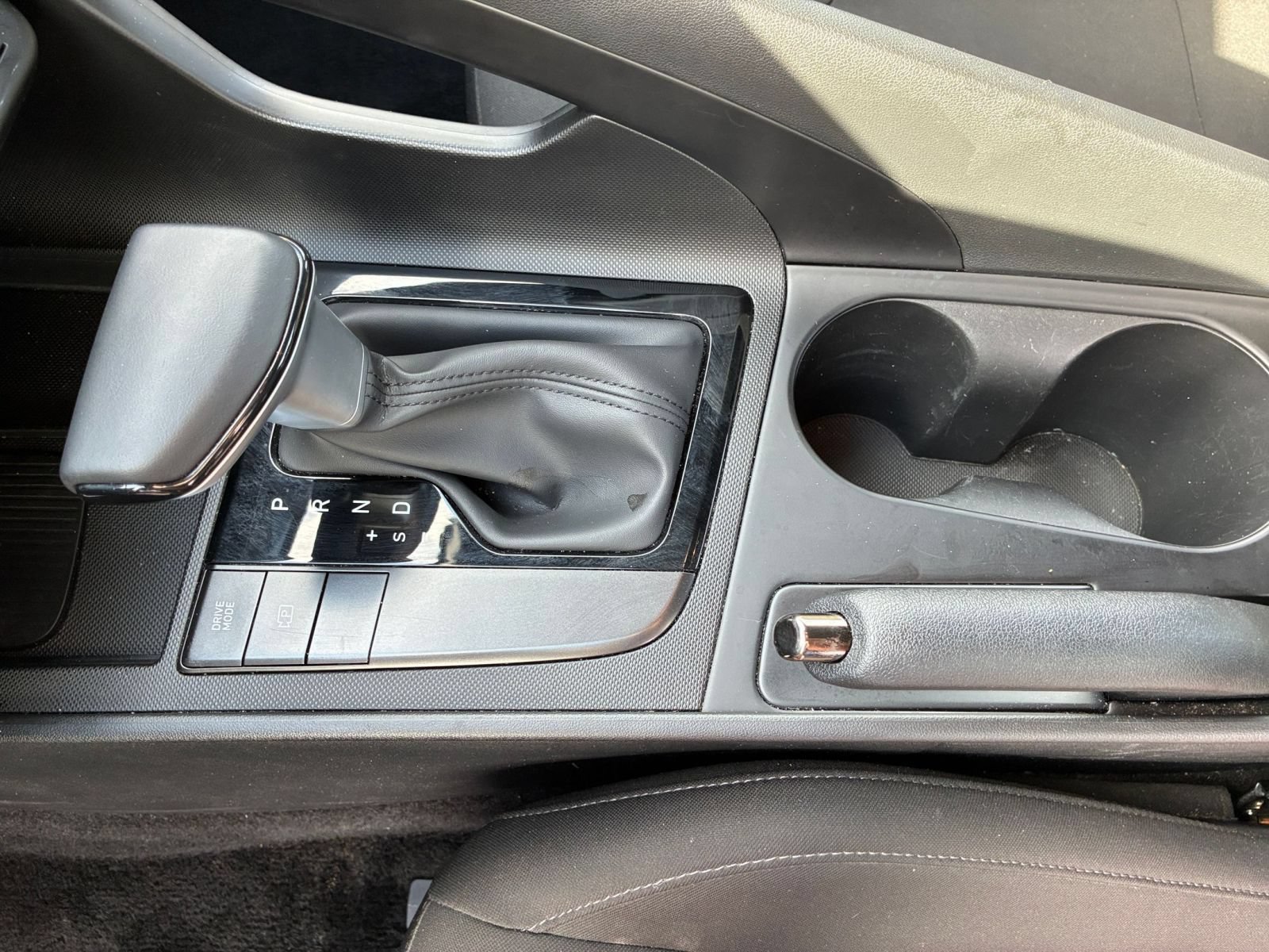 Used 2026 Hyundai Elantra Sport FWD image 39
