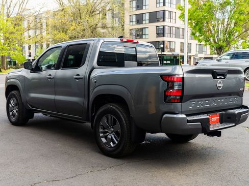 New 2026 Nissan Frontier SV w/ SV Convenience Package AWD/4WD image 4