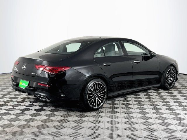 Used 2023 Mercedes-Benz CLA 250 4MATIC image 8