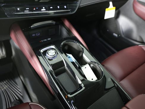 New 2026 Buick Envision Sport Touring image 23