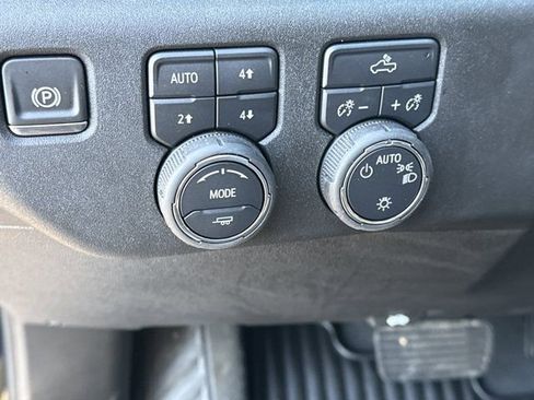 Used 2026 Chevrolet Silverado 1500 LT w/ All Star Edition Plus image 16