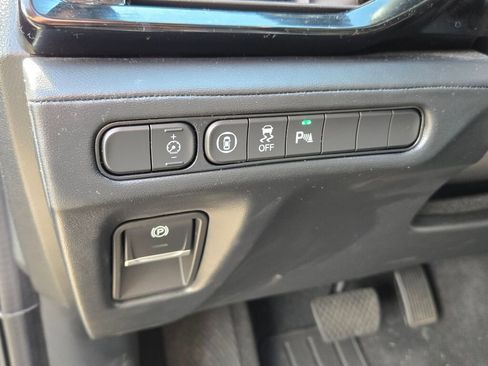 Used 2025 Acura MDX w/ Technology Package image 32