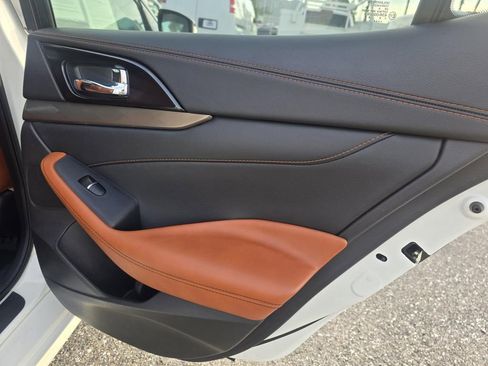 Used 2019 Nissan Maxima Platinum w/ Reserve Package image 23