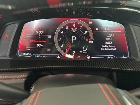 Used 2023 Chevrolet Corvette Z06 w/ Z07 Performance Package RWD image 4