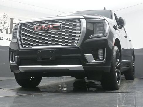 Used 2023 GMC Yukon XL Denali AWD/4WD image 55
