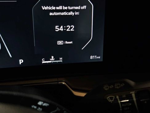 Used 2025 Kia Sorento SX image 29