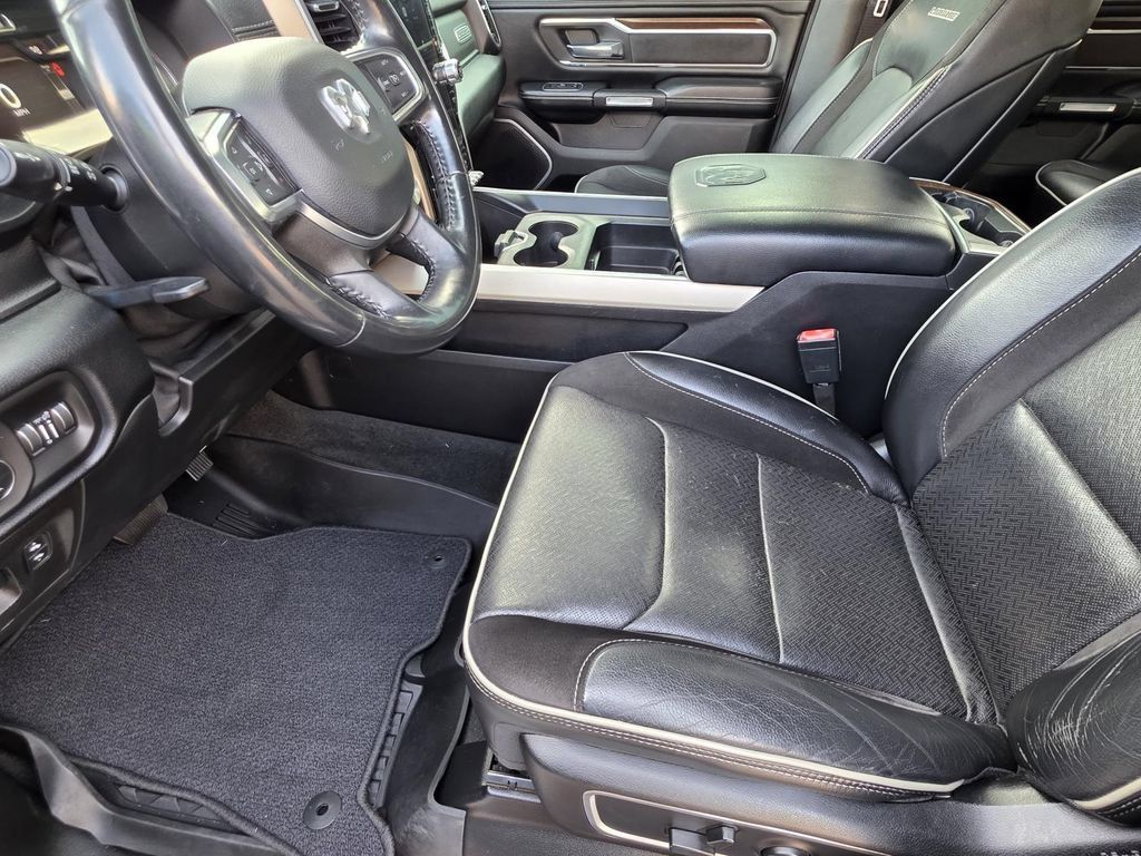 Used 2022 RAM 1500 Laramie w/ Laramie Southwest Edition AWD/4WD image 7