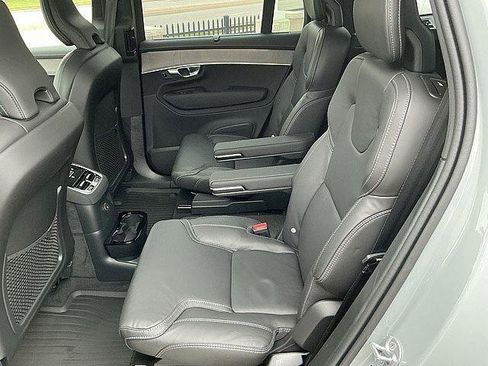 New 2026 Volvo XC90 T8 Ultra w/ Protection Package AWD/4WD image 14