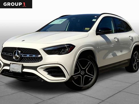 Certified 2026 Mercedes-Benz GLA 250 4MATIC image 1