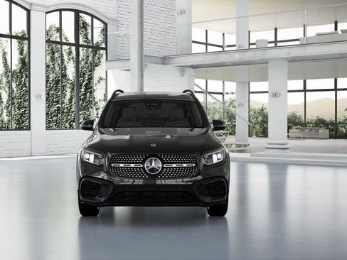 New 2026 Mercedes-Benz GLB 250 4MATIC image 7