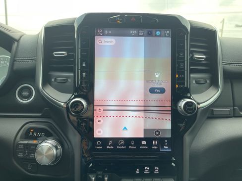 Used 2025 RAM 1500 Laramie w/ Laramie Southwest Edition image 30