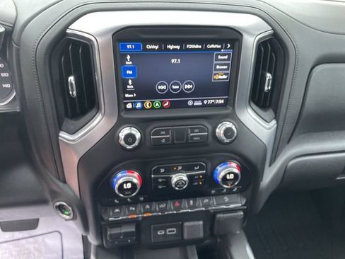 Used 2020 GMC Sierra 1500 SLT w/ SLT Premium Plus Package AWD/4WD image 19
