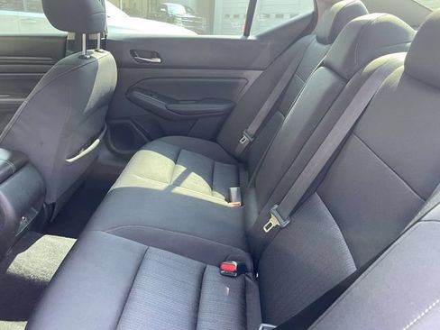 Used 2020 Nissan Altima 2.5 S FWD image 10
