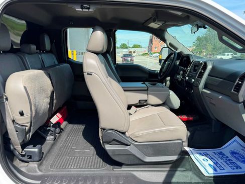 Used 2019 Ford F550 4x4 SuperCab Super Duty image 8