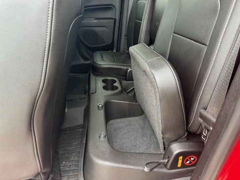 Used 2019 Chevrolet Colorado ZR2 w/ Colorado ZR2 Bison Edition image 26