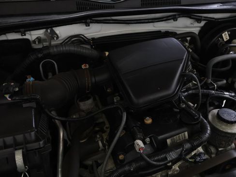 Used 2019 Toyota Tacoma SR RWD image 26